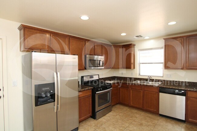 2736 East Megan Street, Gilbert, AZ 85295 photo 3