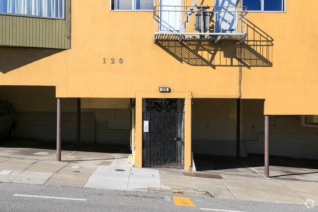 120 Portola Drive, San Francisco, CA 94131 photo 3