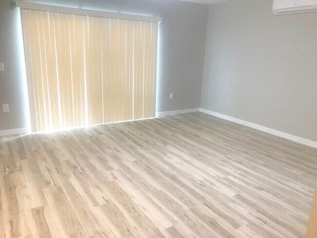 7880 Laurelridge Rd San Diego, CA 92120 photo 5