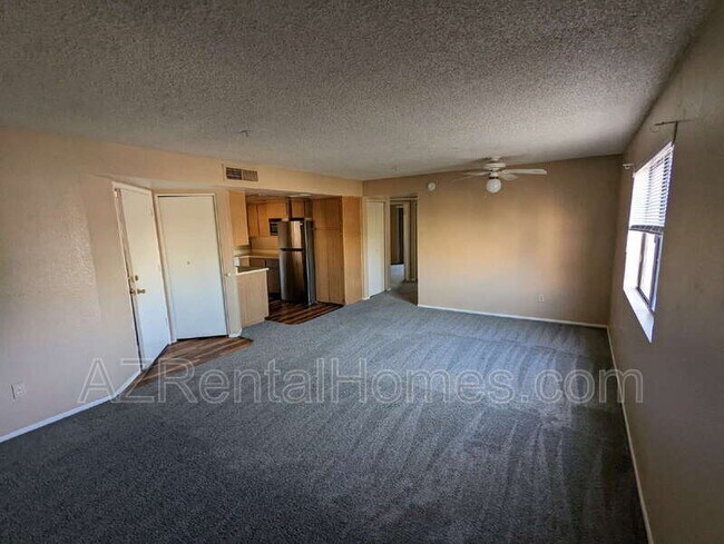 8155 E Roosevelt St Scottsdale, AZ 85257 photo 3