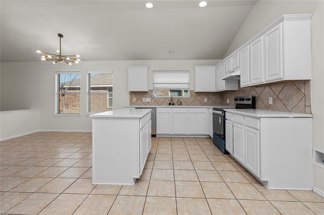 3256 Torio, Grand Prairie, TX 75054 photo 5