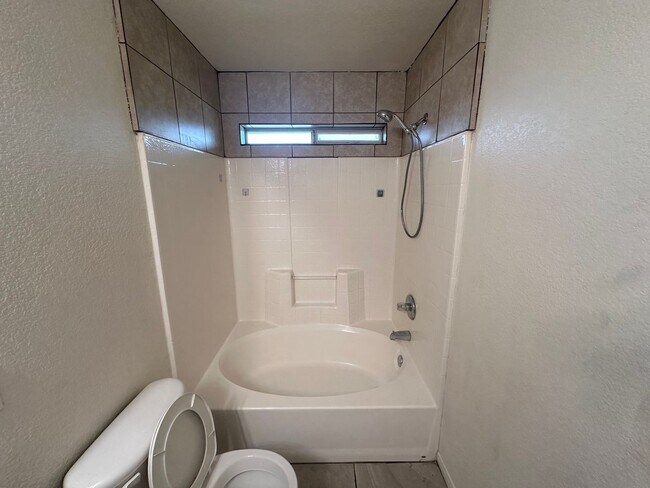 2609 Vernice Loop Killeen, TX 76549 photo 3