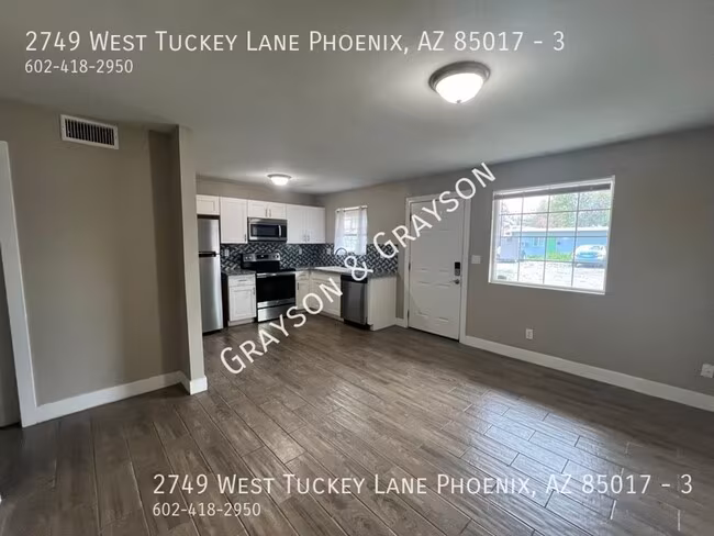 2749 W Tuckey Ln Phoenix, AZ 85017 photo 2