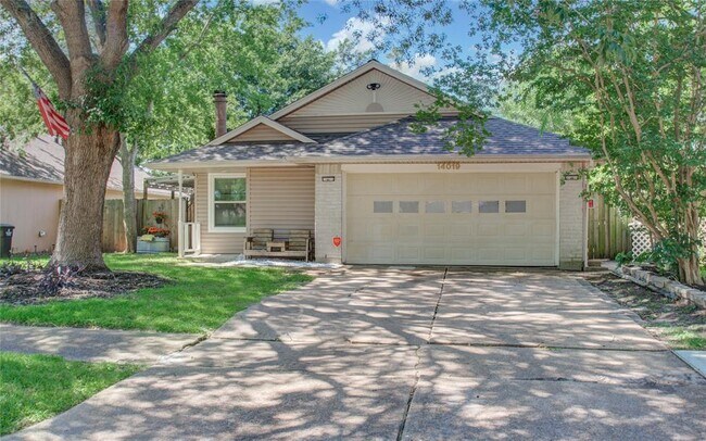 14019 Clear Forest Drive, Sugar Land, TX 77498 photo 5