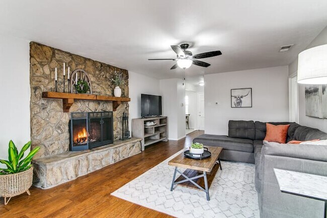 501 Rogers Way Rockwall, TX 75087 photo 4
