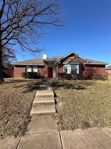 2006 Oakglen Dr Garland, TX 75040 photo 2
