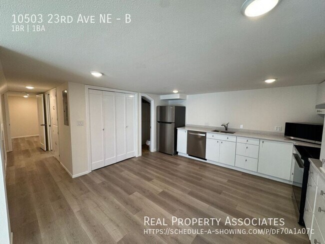 10503 23rd Ave NE Seattle, WA 98125 photo 4