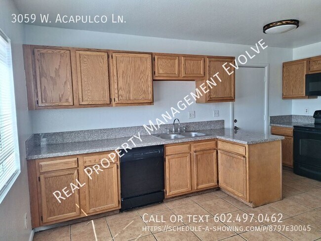 3059 W Acapulco Ln Phoenix, AZ 85053 photo 5
