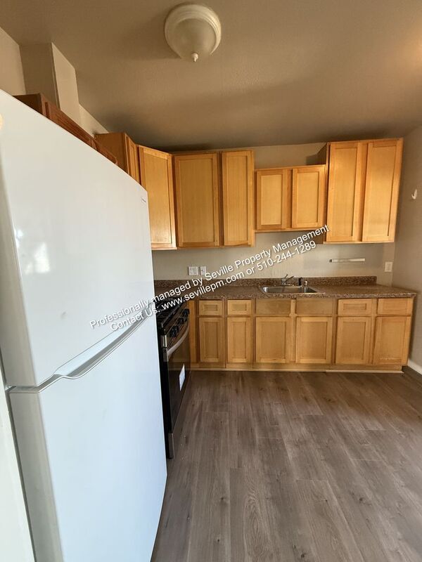 963 18th St Oakland, CA 94607 photo 3