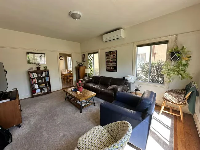 2319 Grant St Berkeley, CA 94703 photo 2