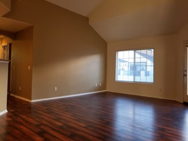 16939 Robins Nest Way San Diego, CA 92127 photo 4