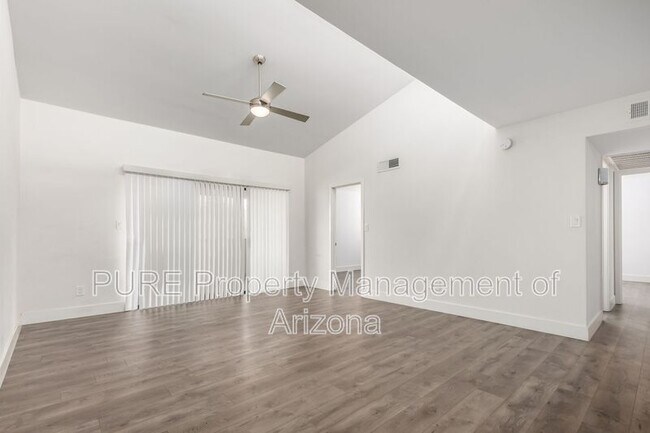 6480 N 82nd St Scottsdale, AZ 85250 photo 3