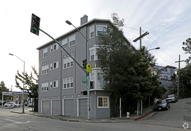 1000 E 33rd Street photo 2