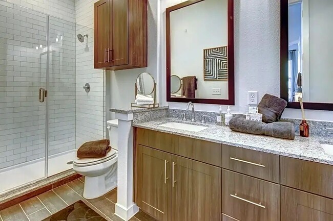 221 W Lancaster Ave Fort Worth, TX 76102 photo 5