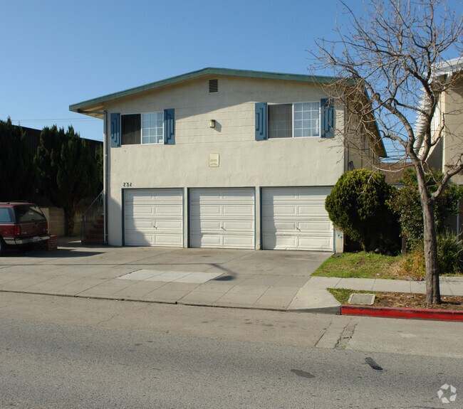 G1 | 731 N. Amphlett Blvd. photo 4