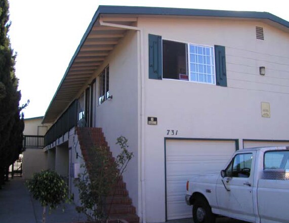G1 | 731 N. Amphlett Blvd. photo 2