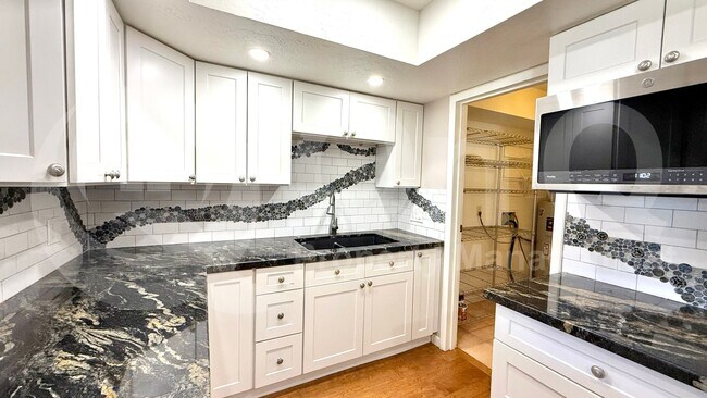 5601 N 79th St Scottsdale, AZ 85250 photo 4