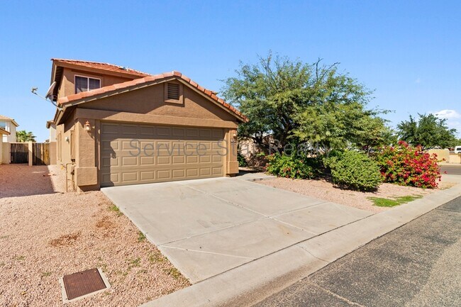 7784 N 55th Dr photo 3