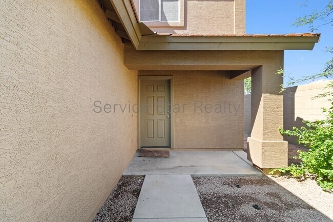 7784 N 55th Dr photo 4