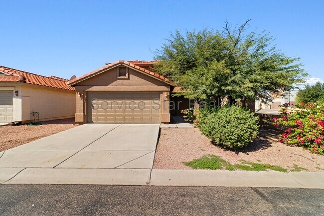 7784 N 55th Dr photo 2
