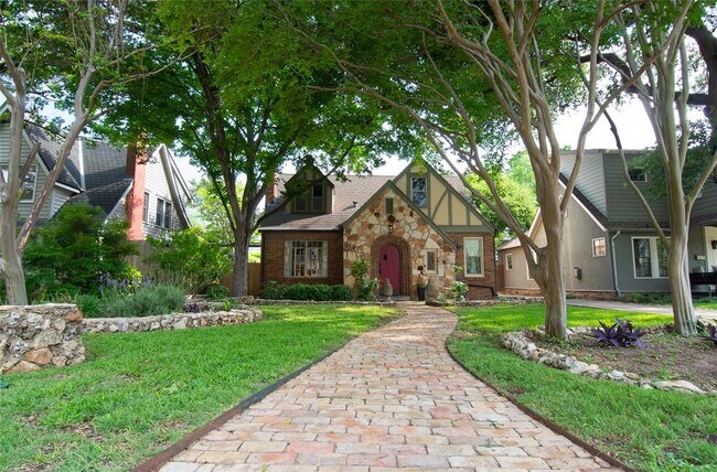 1512 Northwood Road, Austin, TX 78703 photo 2