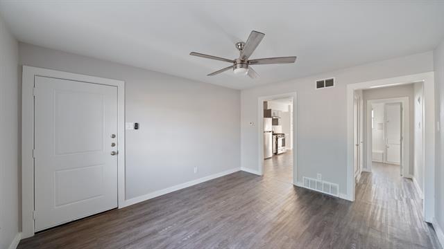 2717 Patricia Ln Garland, TX 75041 photo 5