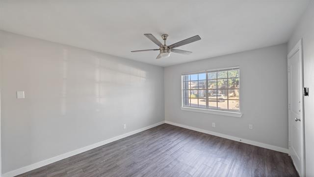 2717 Patricia Ln Garland, TX 75041 photo 3