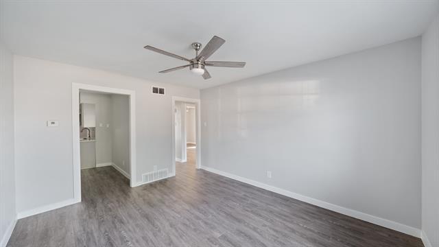 2717 Patricia Ln Garland, TX 75041 photo 2