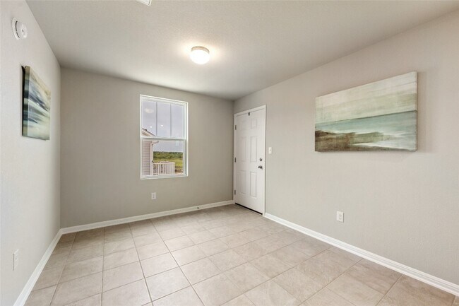 391 Ferrule Dr Kyle, TX 78640 photo 3