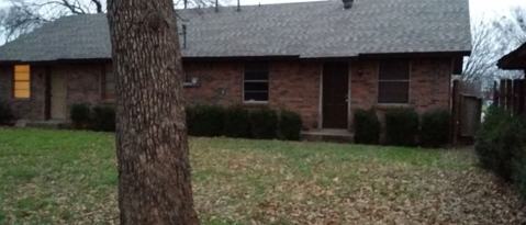 732 North Main Street, Springtown, TX 76082 photo 2