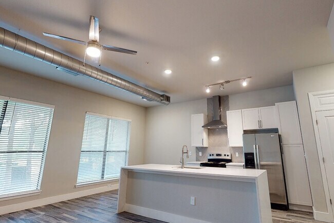 13380 Brimhurst Drive, Houston, TX 77077 photo 3