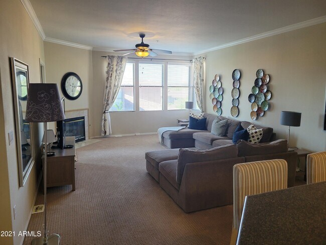 19777 N 76th St Scottsdale, AZ 85255 photo 2