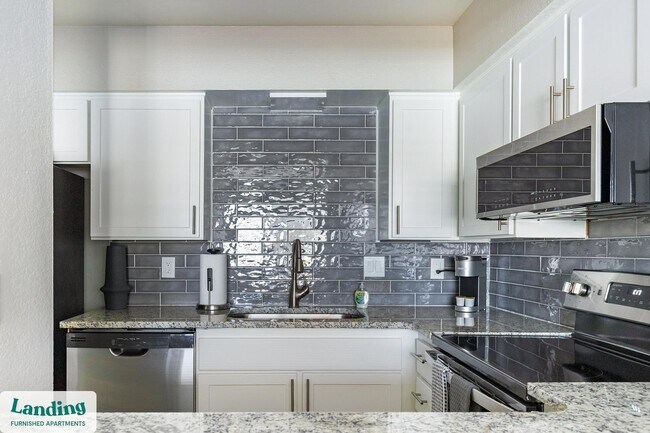 5704 W Thomas Rd Phoenix, AZ 85031 photo 5