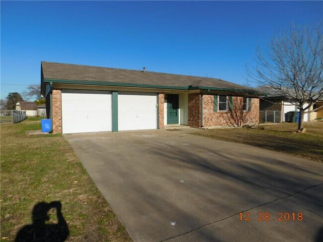 1010 Jackie Jo Ln Copperas Cove, TX 76522 photo 2