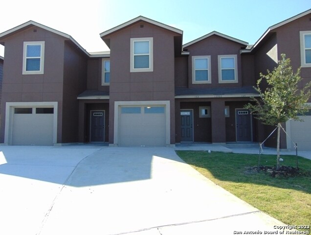 13903 Annas Wy San Antonio, TX 78233 photo 2