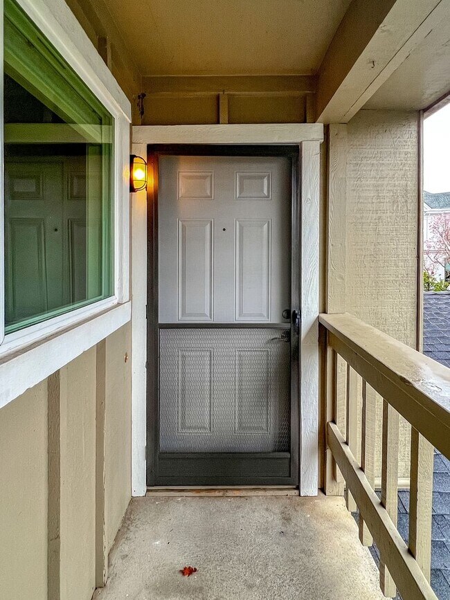 1130-1136 Laurel St Napa, CA 94559 photo 3