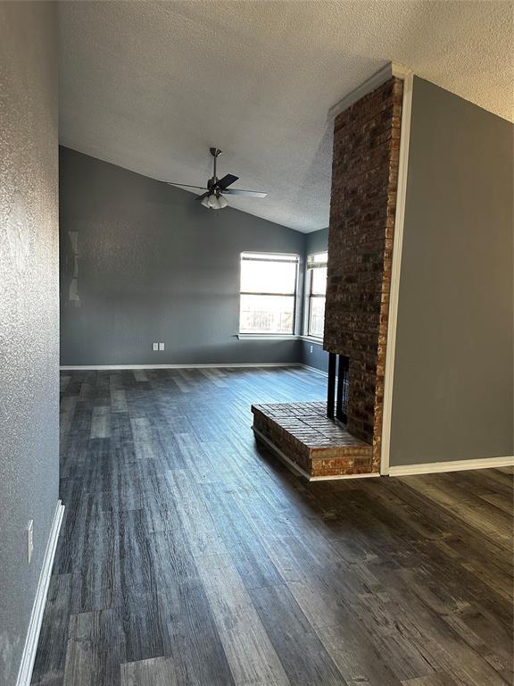 1109 East Linda Drive, Garland, TX 75041 photo 2