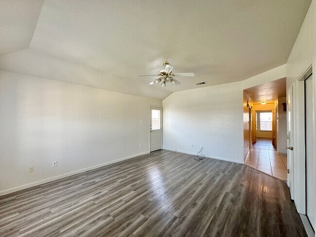 1413 Cinch Dr Killeen, TX 76549 photo 3