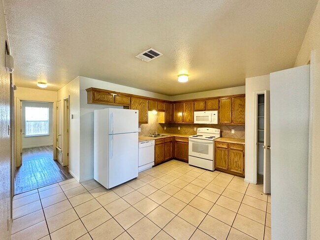 1413 Cinch Dr Killeen, TX 76549 photo 5