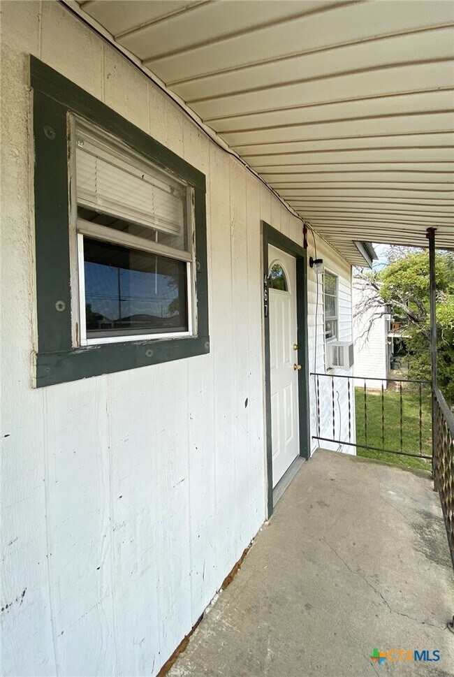467 Lutheran Church Rd Copperas Cove, TX 76522 photo 2