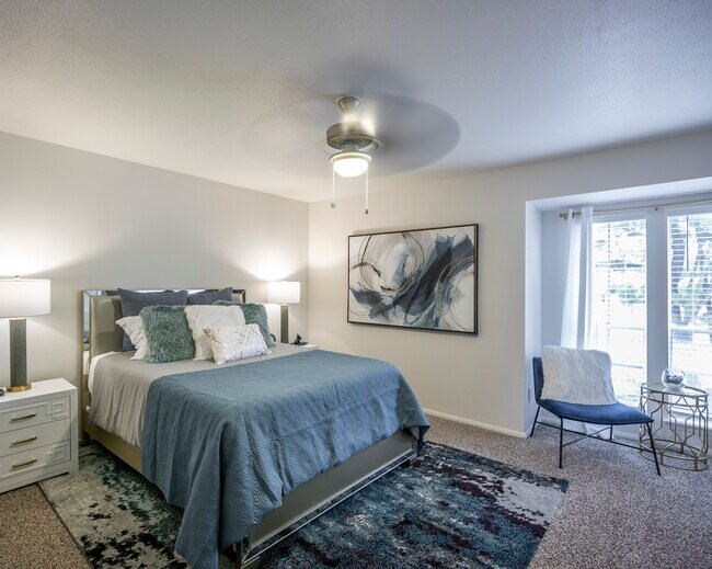 Latitude 2976 photo 3