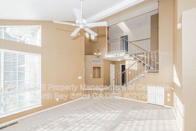 34 Billington Ln Windsor, CA 95492 photo 4