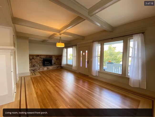 2207 4th Avenue North, Seattle, WA 98109 photo 3