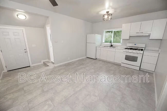 2803 Sabral Cir Martinez, CA 94553 photo 2