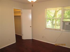 2206 W Hickory St Denton, TX 76201 photo 5