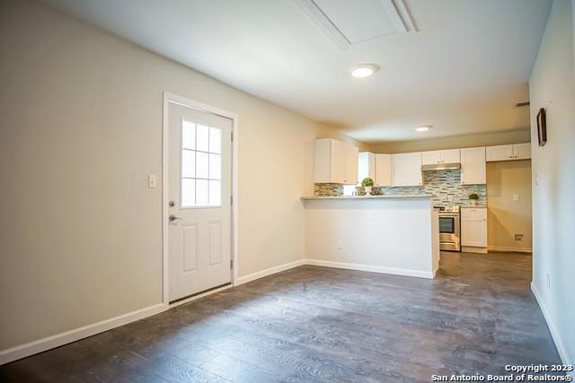 303 Victor St San Antonio, TX 78209 photo 4