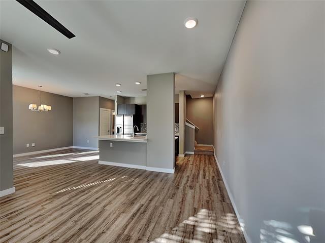 1553 Fiji Street, Dallas, TX 75203 photo 3