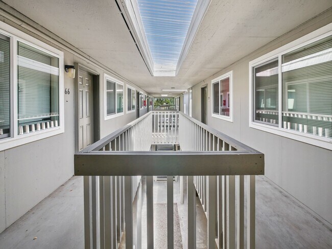 Lakeview South photo 2