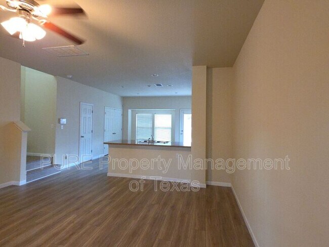 4618 Senda Lane, Austin, TX 78725 photo 3
