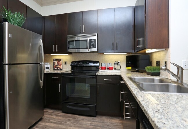 3500 Tartan Lane, Houston, TX 77025 photo 3